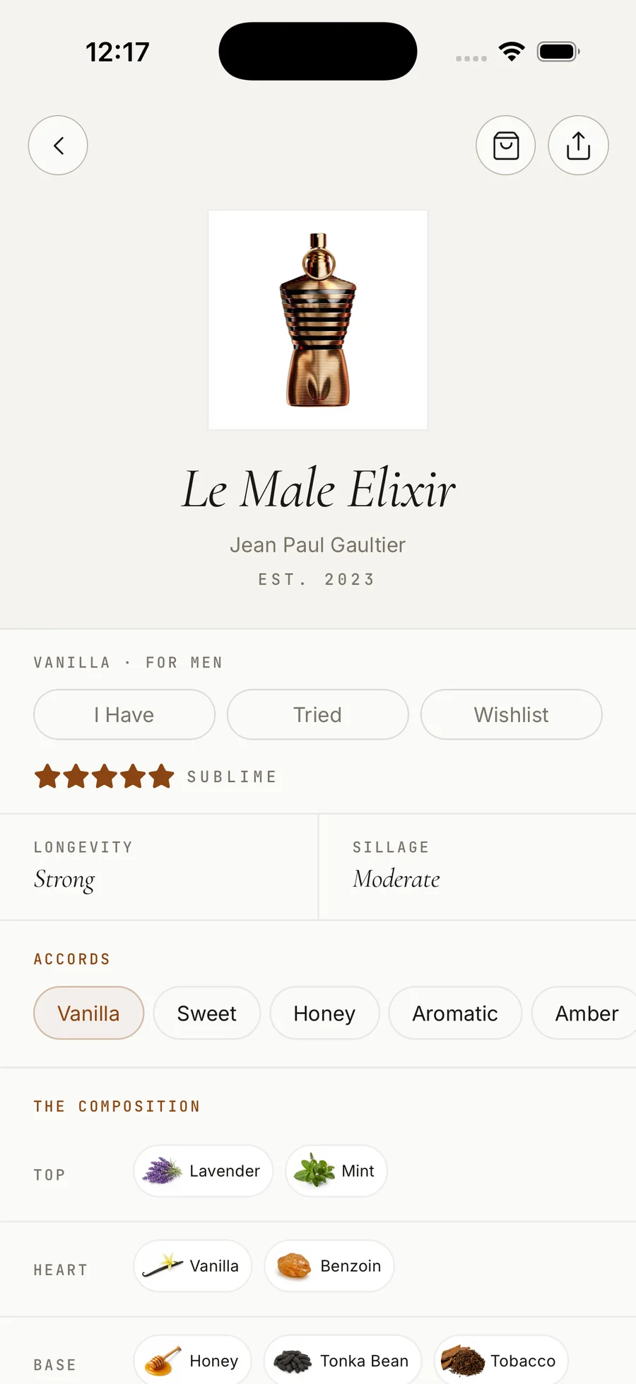 A fragrance page in ScentPass, showing longevity, sillage, accords and the note pyramid